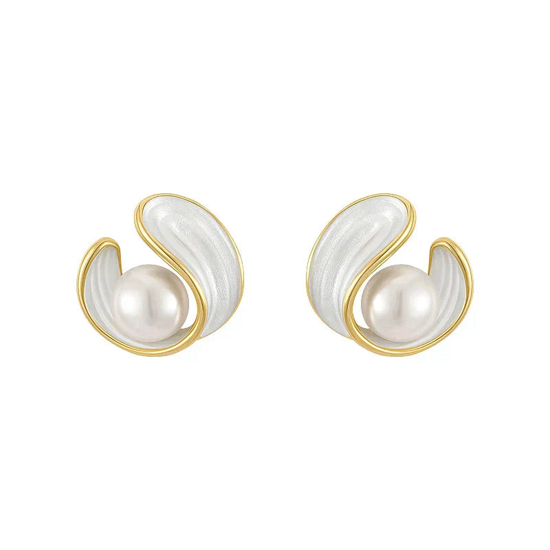Luxe Earrings of White Opal with Pearls in Gold