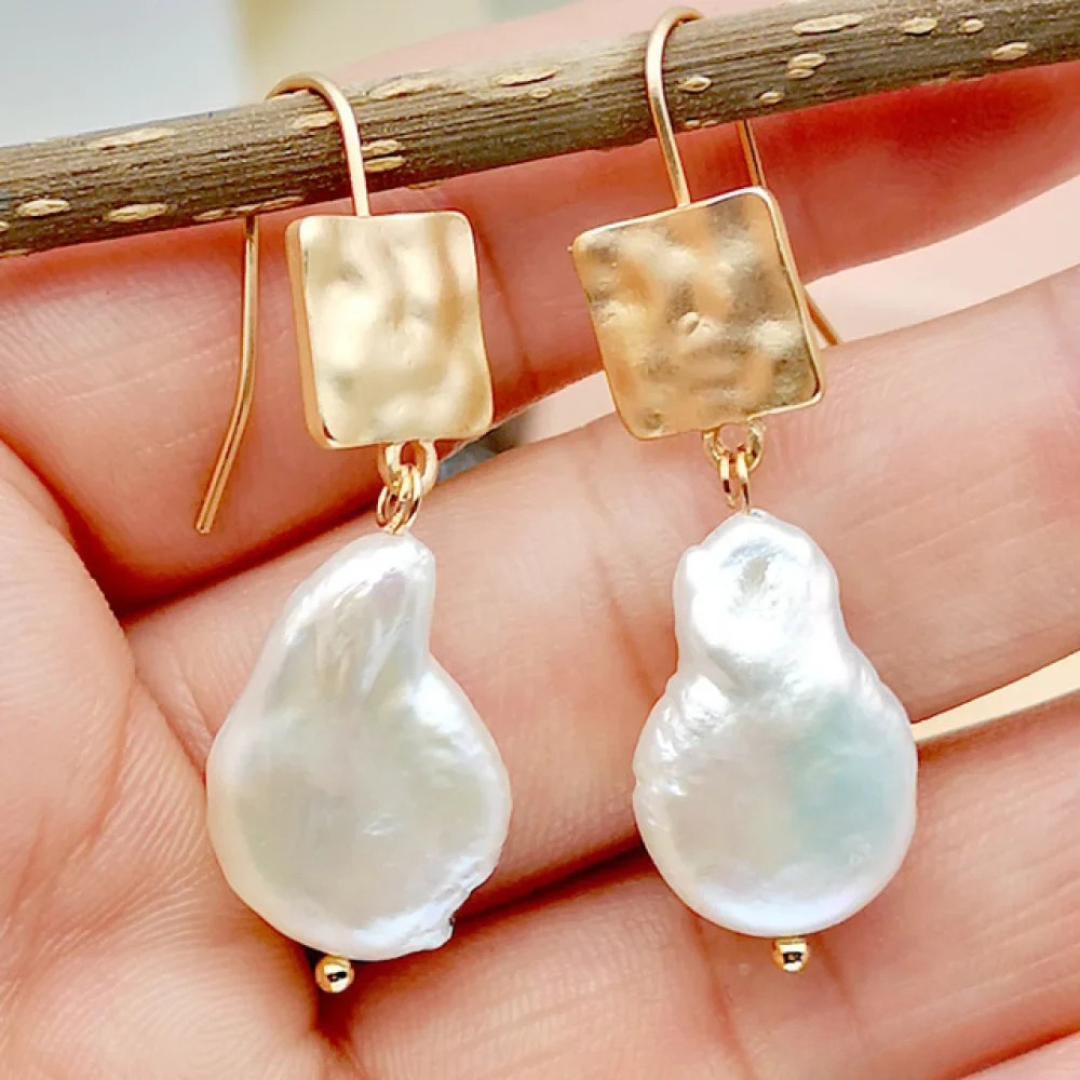 Karylle – Golden Crest Baroque Pearl Earrings
