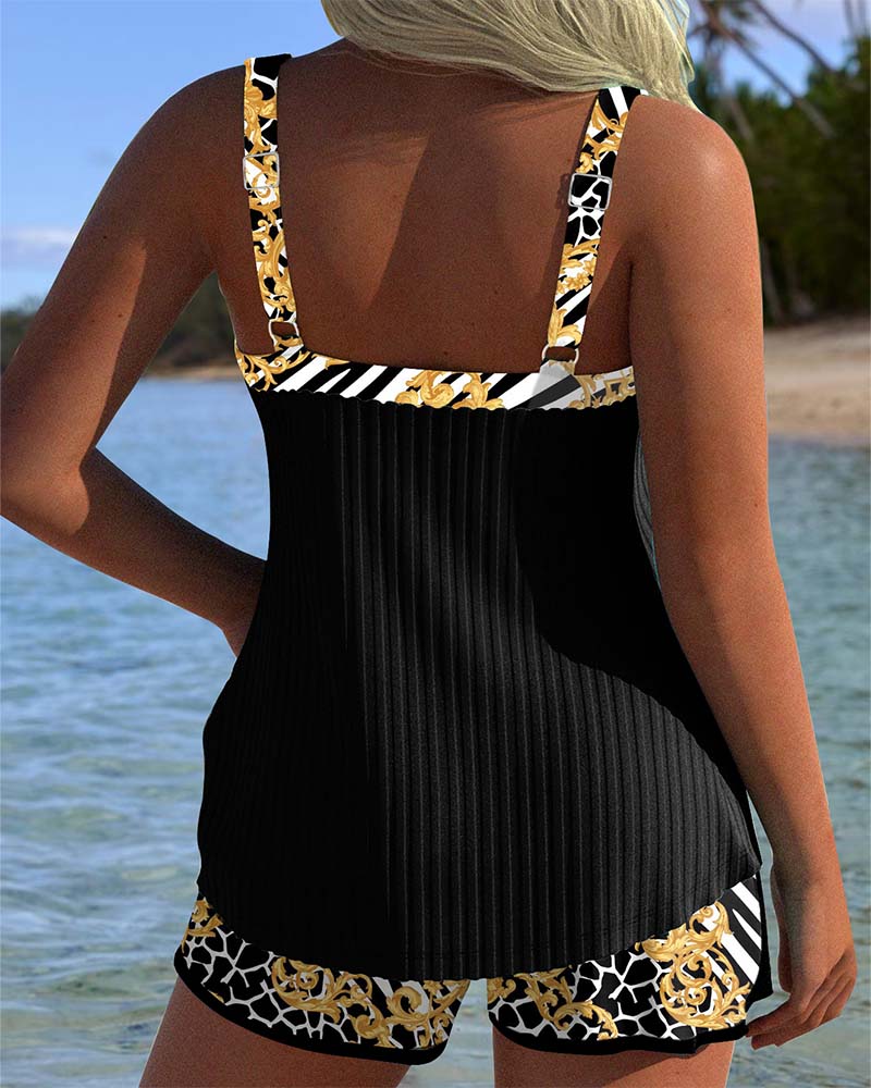 Ludmila – Leopard-Trim Lounge Set for Women