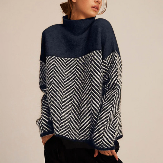 LOLA | TURTLENECK SWEATER