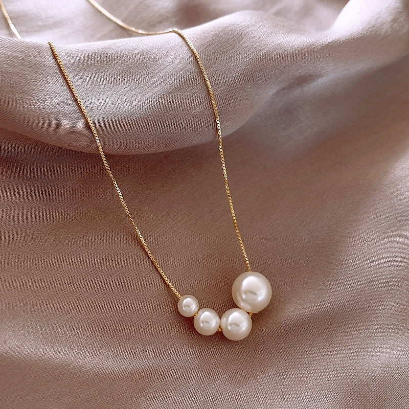 Serapha – Golden Harmony Pearl Necklace