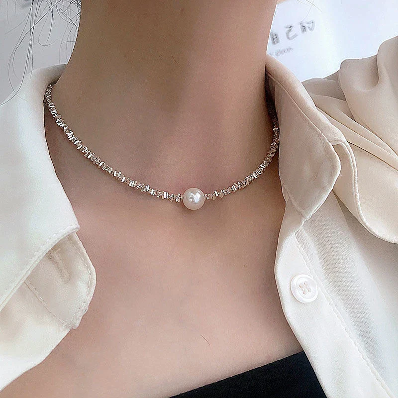 Elaisa – Pearl Accent Crystal Choker
