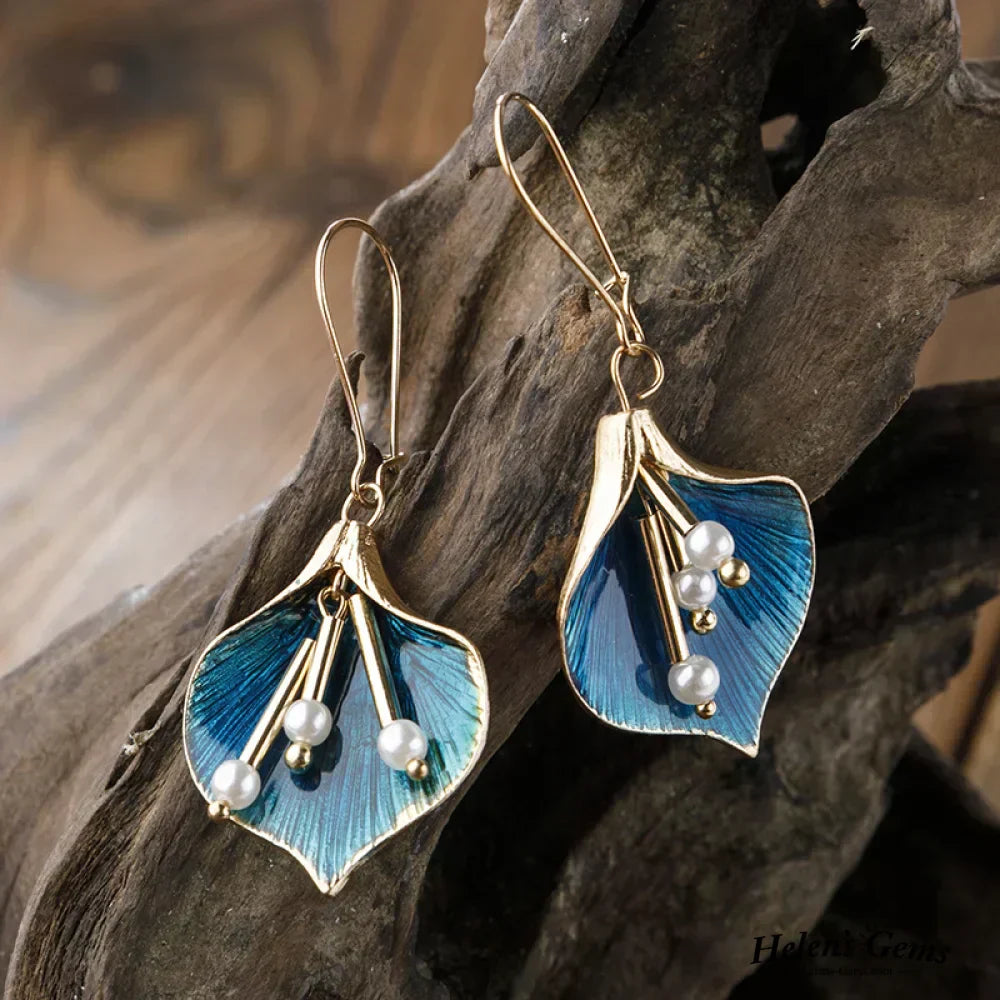 Valeen – Ocean Bloom Petal Earrings