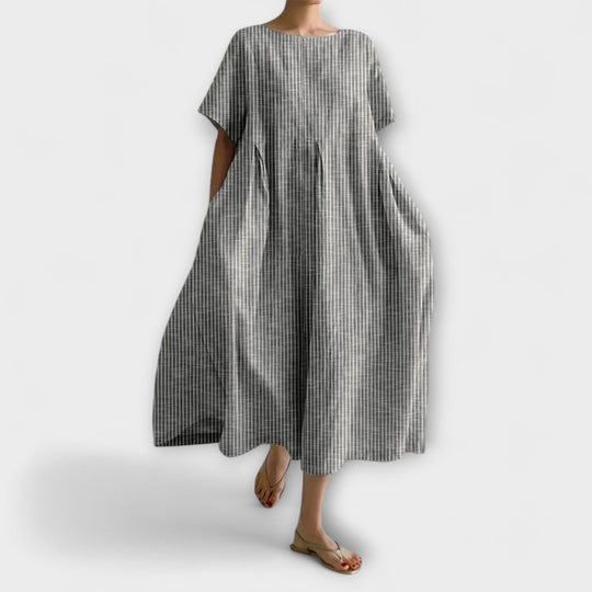 Nava – Airy Dress with Relaxed Silhouette