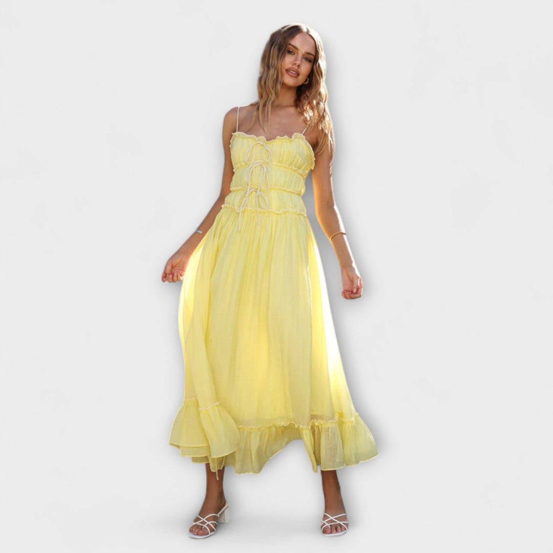 Auretta – Midi Dress with Playful Charm