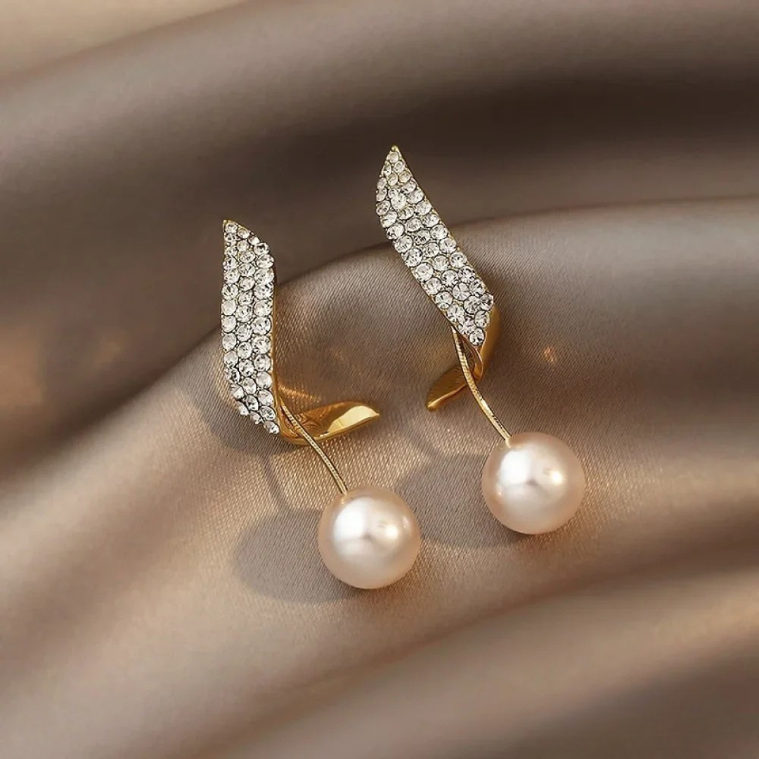 Danessa – Crystal Arc Pearl Drop Earrings