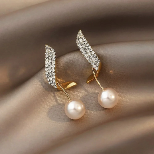 Danessa – Crystal Arc Pearl Drop Earrings
