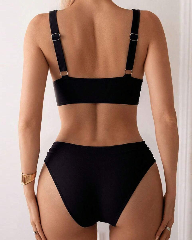 Snezana – Sleek Crossover Bikini Set for Woman