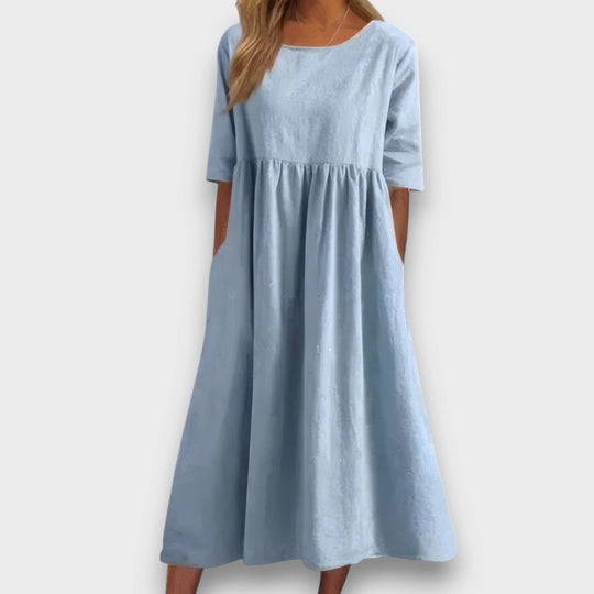 Lioren – Midi Dress in Clear Silhouette