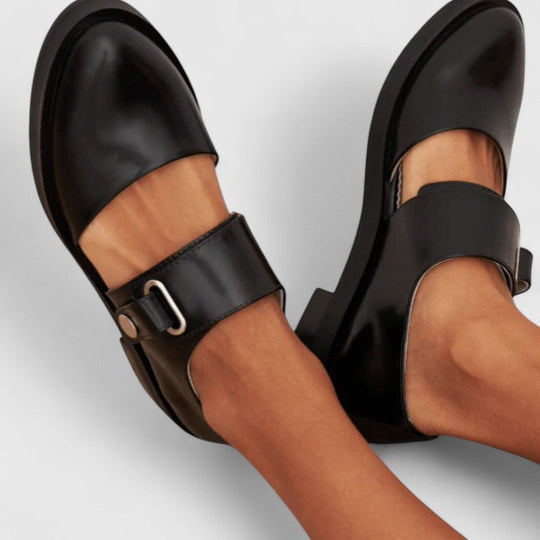 Collins – Classic Black Mary Jane Flats for Women