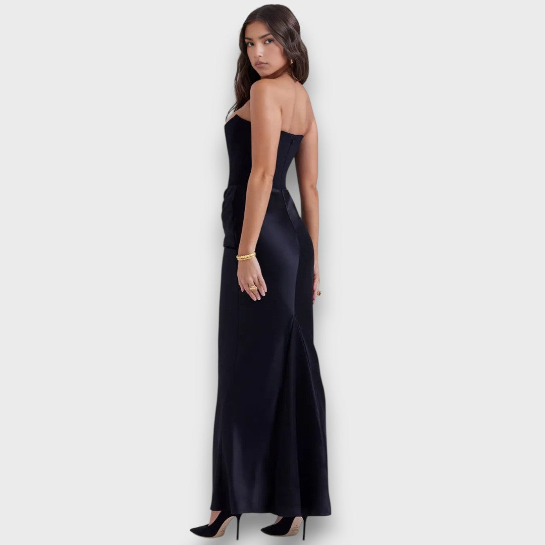 Isedra – Midi Dress with Sculptural Line