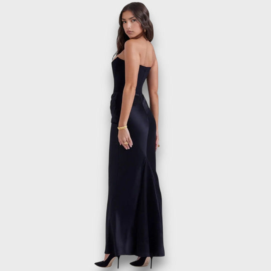 Isedra – Midi Dress with Sculptural Line