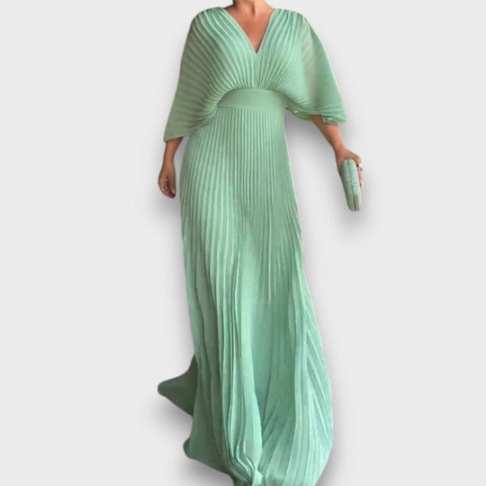 Aurele – Elegant Flowing Pleated Dress
