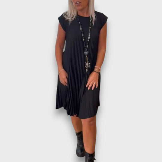 Cirelle – Pleated Dress in A-Line