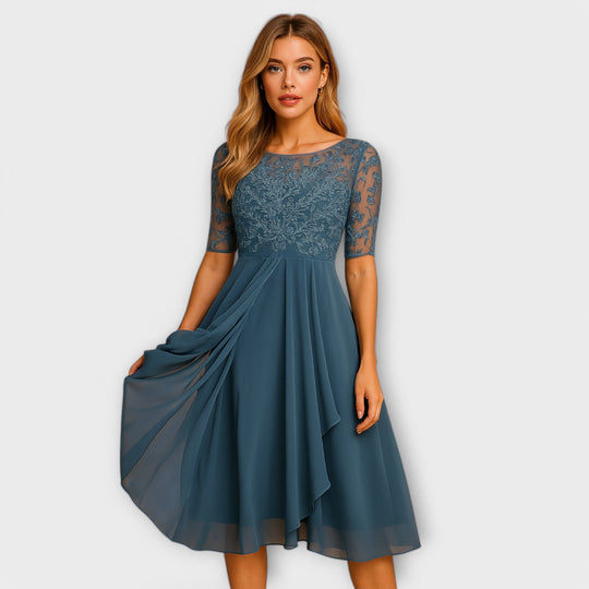 Lecy – Lace & Chiffon Midi Dress