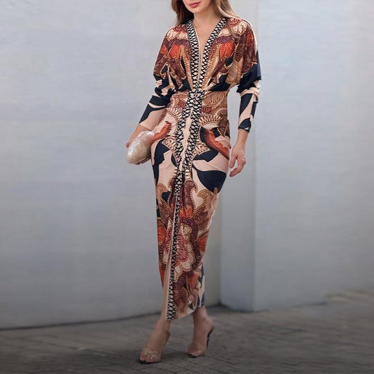 Vivienne - GraceForm Midi Dress