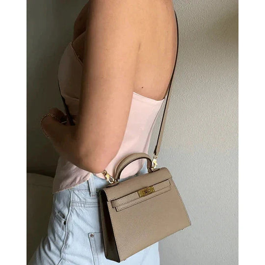 Sage – Elegant Structured Leather Handbag for Women