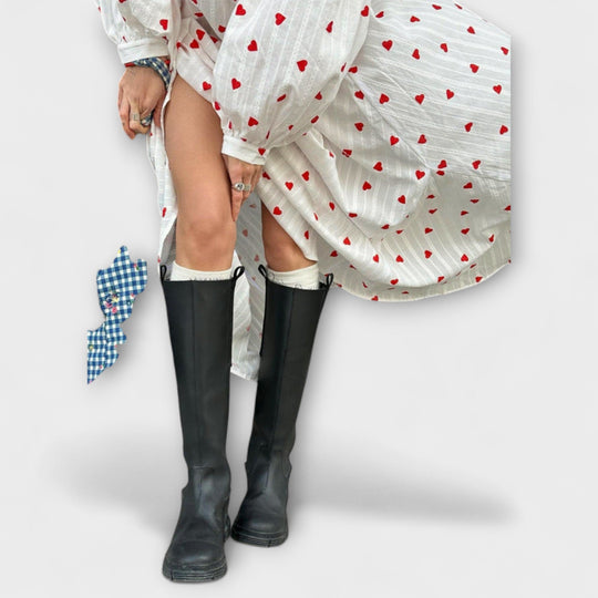 Elna – Romantic Jacquard Dress with Heart Pattern