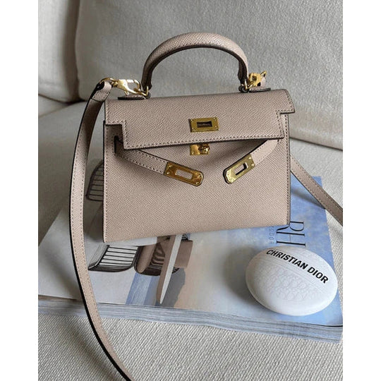 Sage – Elegant Structured Leather Handbag for Women