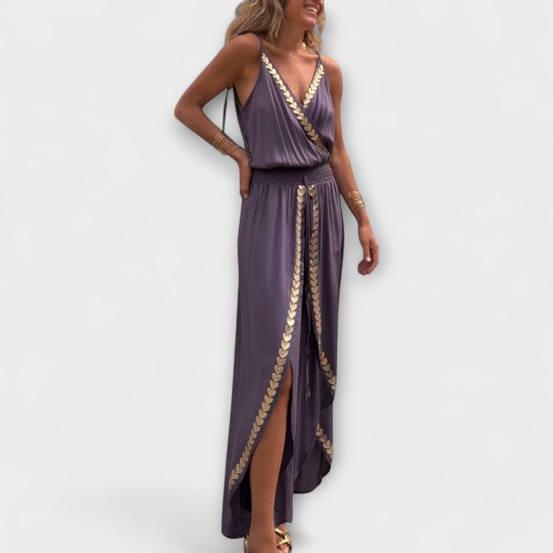 Nerina – Jumpsuit with Golden Accents and Boho Flair