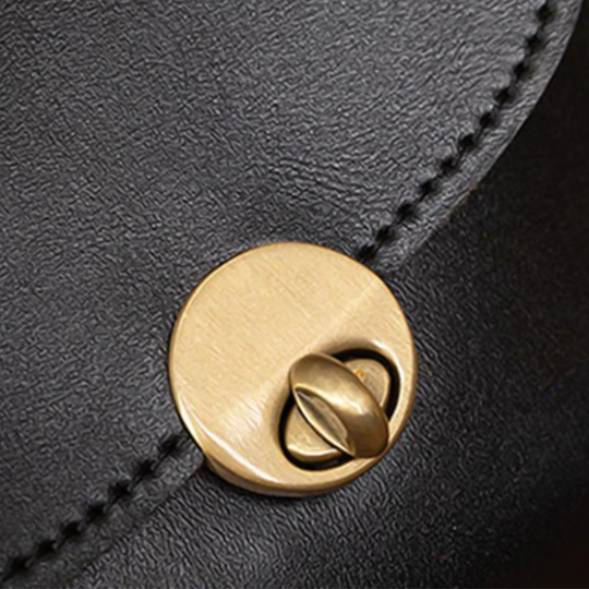 Vintage Clutch Bag - The Essential Retro Chic from Grace