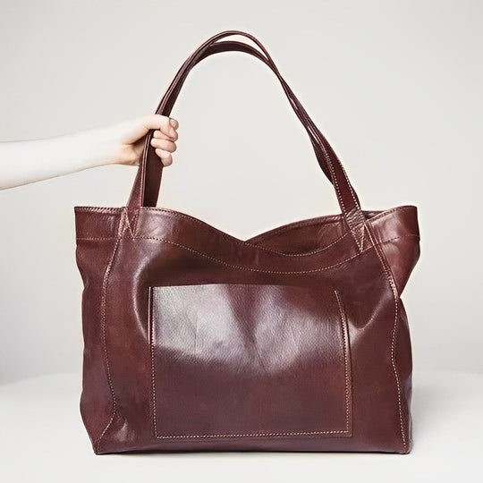Anja – Retro Leather Handbag with Flap Closure