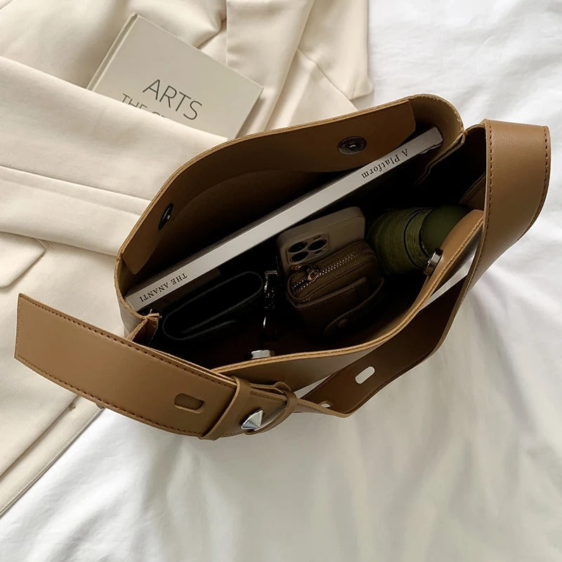 Adrienne – Sleek Leather Tote Bag for Women