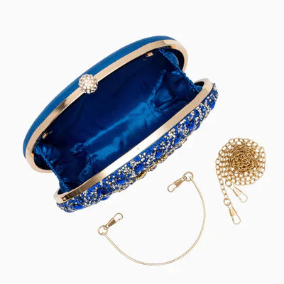 Lyla – Elegant Crystal-Embellished Clutch for Women
