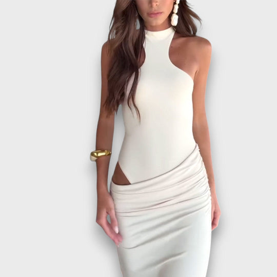 Luma – Figure-Hugging Dress with Cut-out and Stand-up Collar