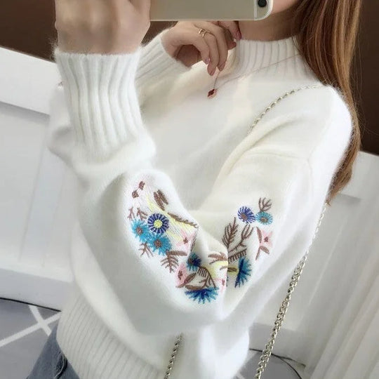 Roselyn – Embroidered Heart Patch Knit Sweater for Women