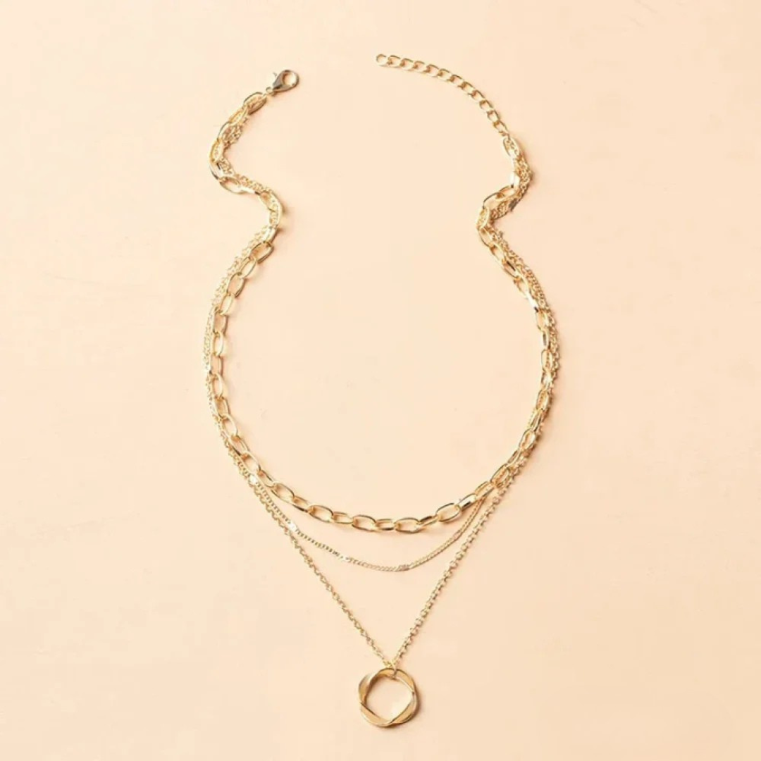 Phylbert – Triple Layer Circle Pendant Necklace