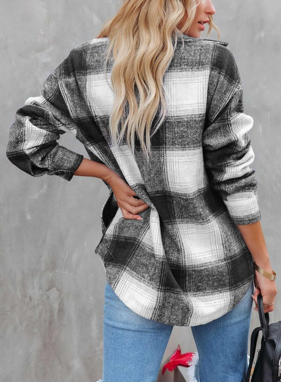 Izzie – Oversized Plaid Button-Up Shacket for Women