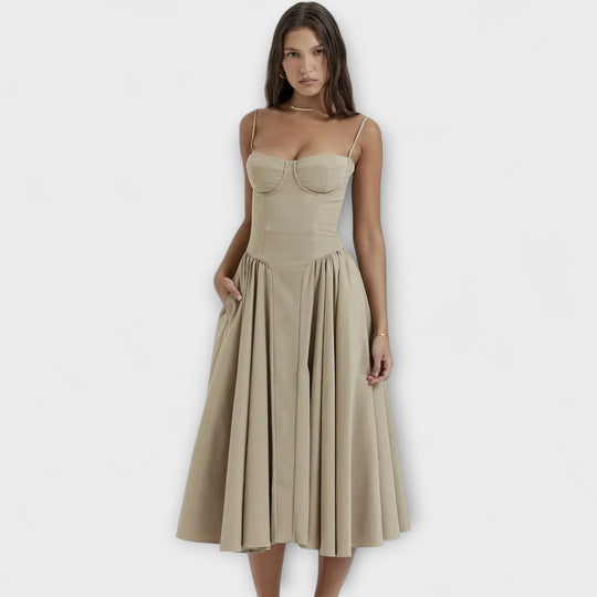 Ameline – Feminine Midi Dress with Waist Focus