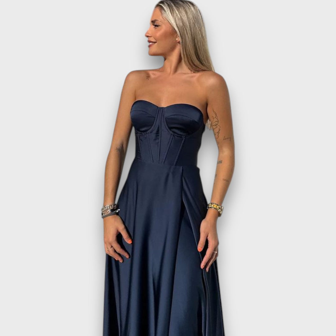 Victoria – Long Dress with Back Lacing and Slit