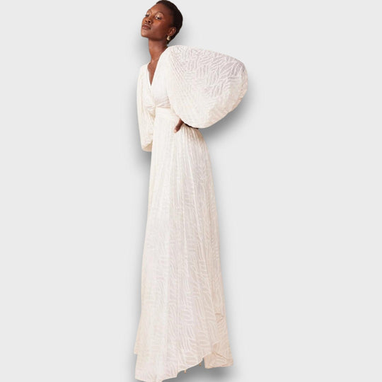 Esania – Elegant Maxi Dress