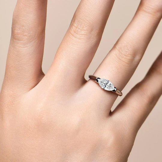 Dakota – Marquise-Cut Gold Ring