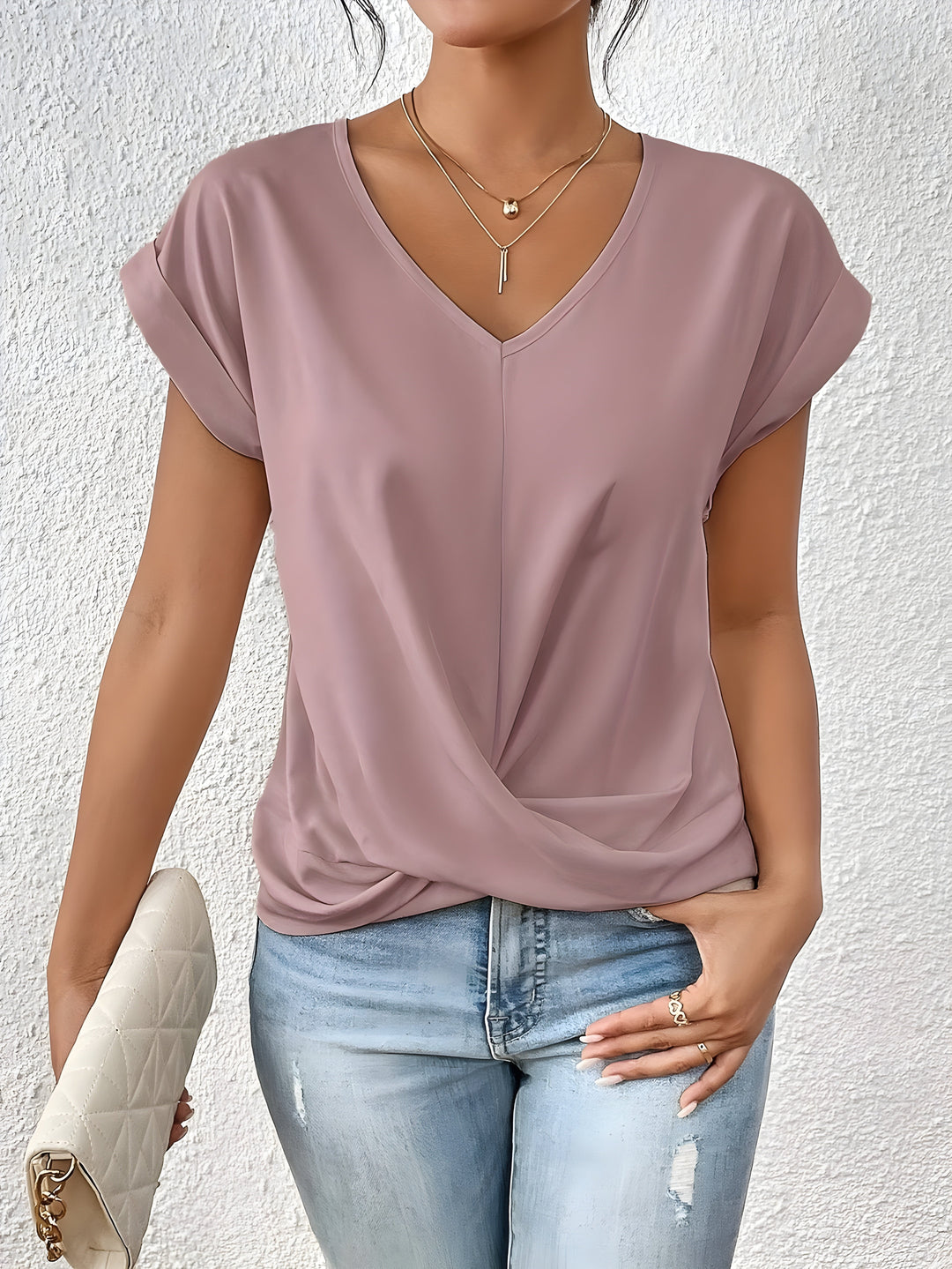 Alvessa – Twist Front V-Neck Blouse