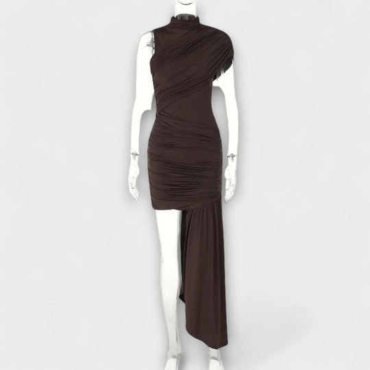 Liliane – Slim-Fit Pleated Dress with Round Neckline