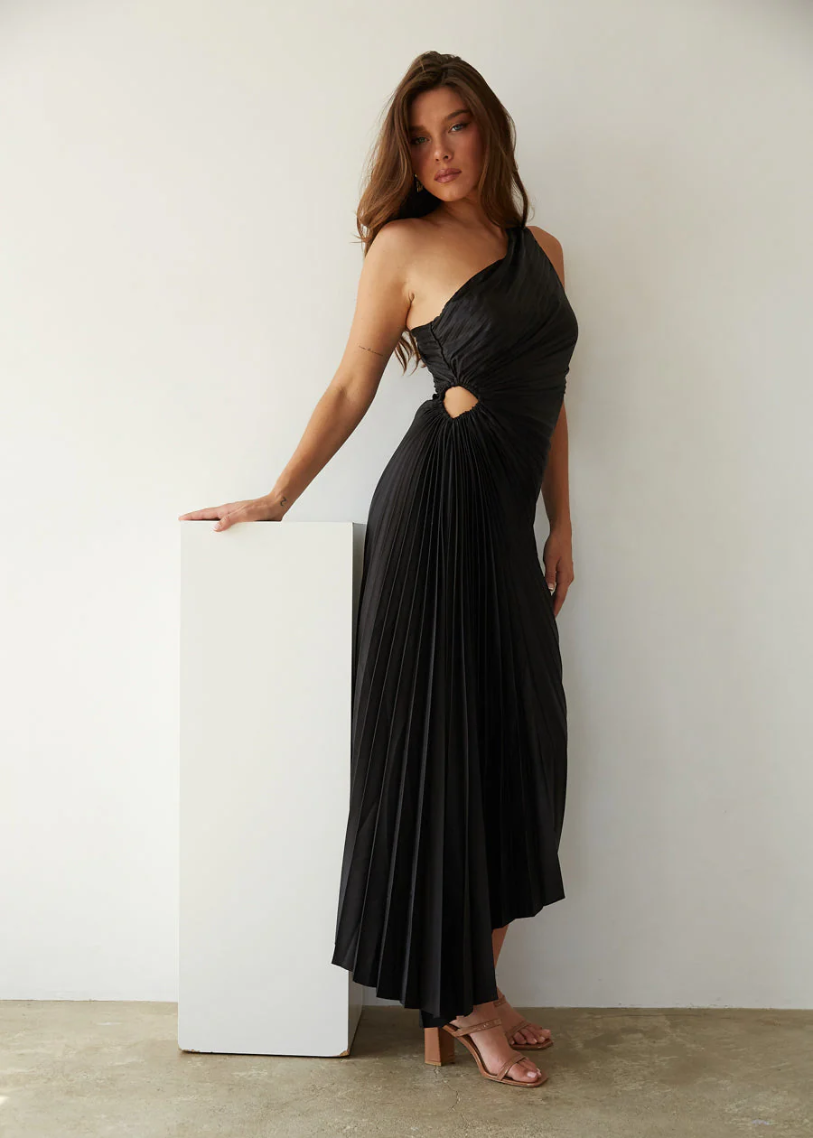 Cadence – One-Shoulder Pleated Evening Gown for Women