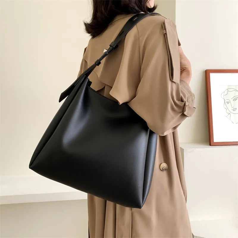 Adrienne – Sleek Leather Tote Bag for Women
