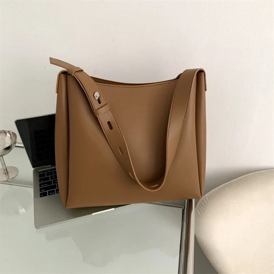 Adrienne – Sleek Leather Tote Bag for Women