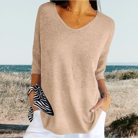 Linda – Relaxed V-Neck Short Sleeve Knit for Women