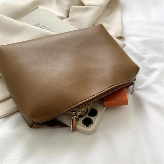 Adrienne – Sleek Leather Tote Bag for Women