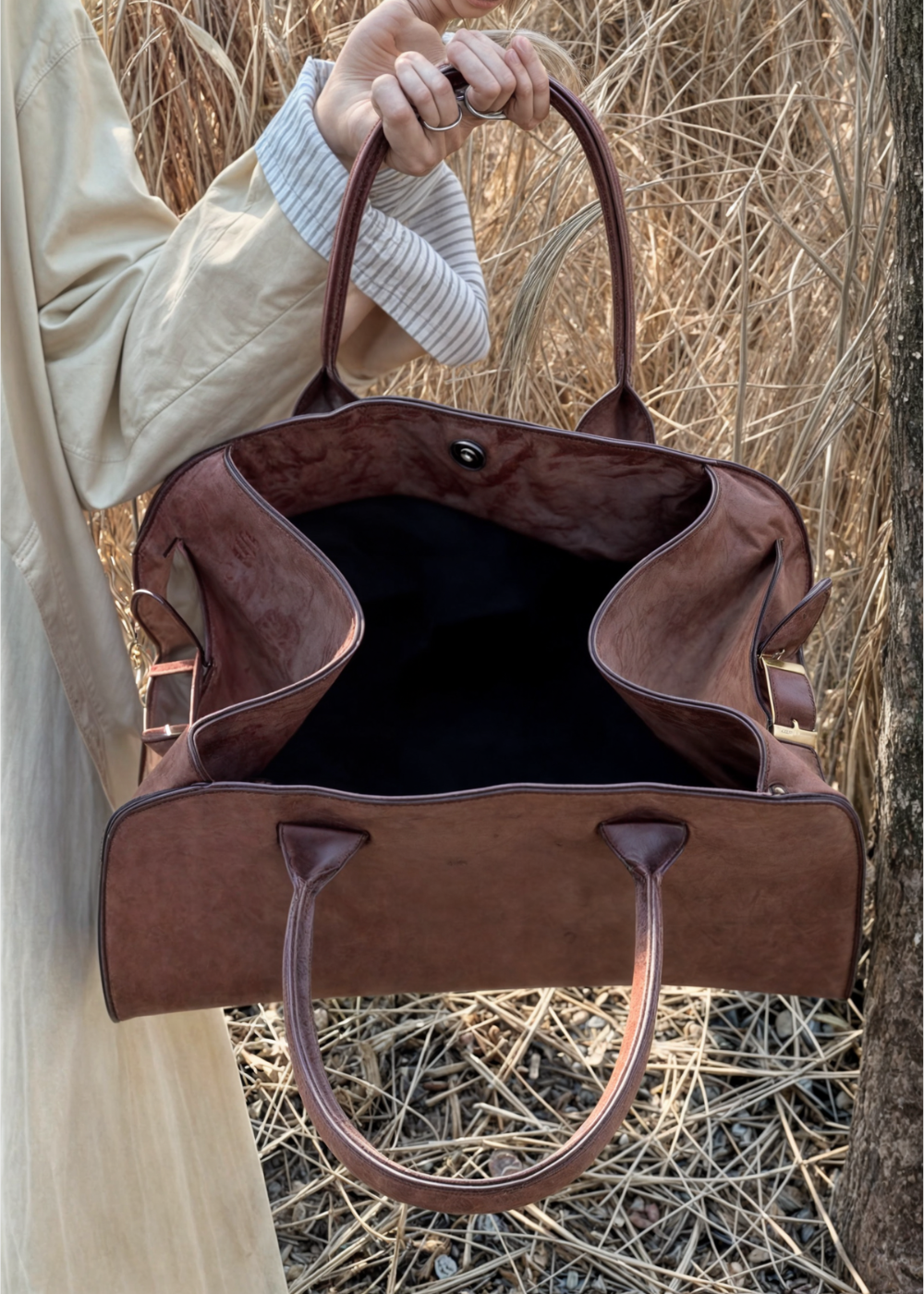 Annabella – Timeless Women's Leather Shoulder Bag