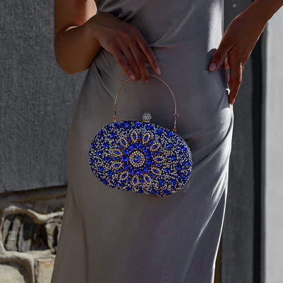 Lyla – Elegant Crystal-Embellished Clutch for Women
