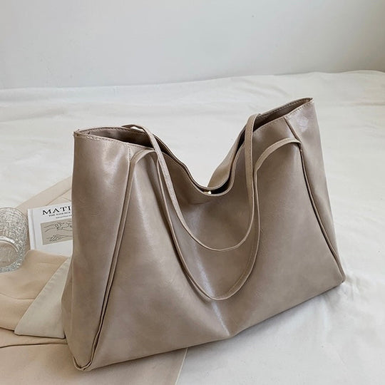 Fairuza – Oversized Leather Tote Bag for Women