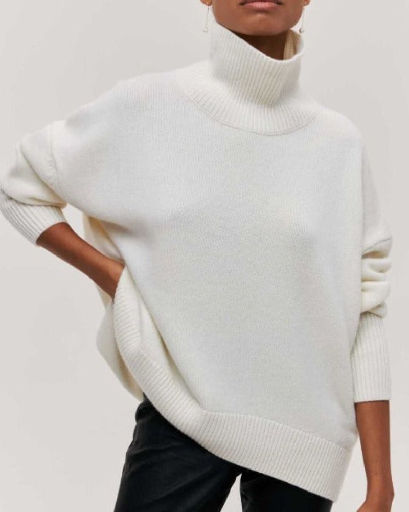 Alicia  – Oversized Turtleneck Sweater for Women
