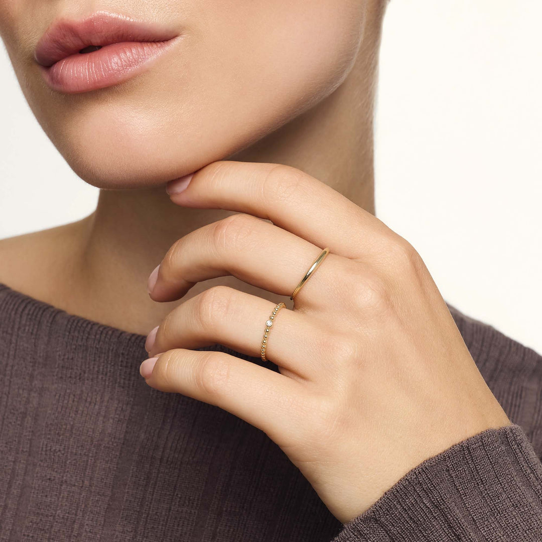 Carrie – Sleek Gold Stacking Ring