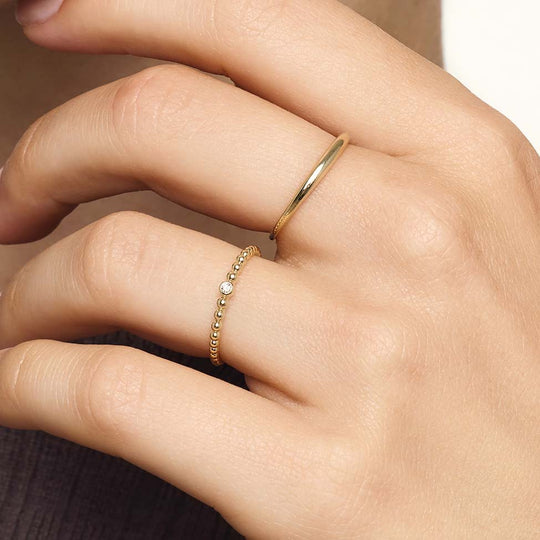 Carrie – Sleek Gold Stacking Ring