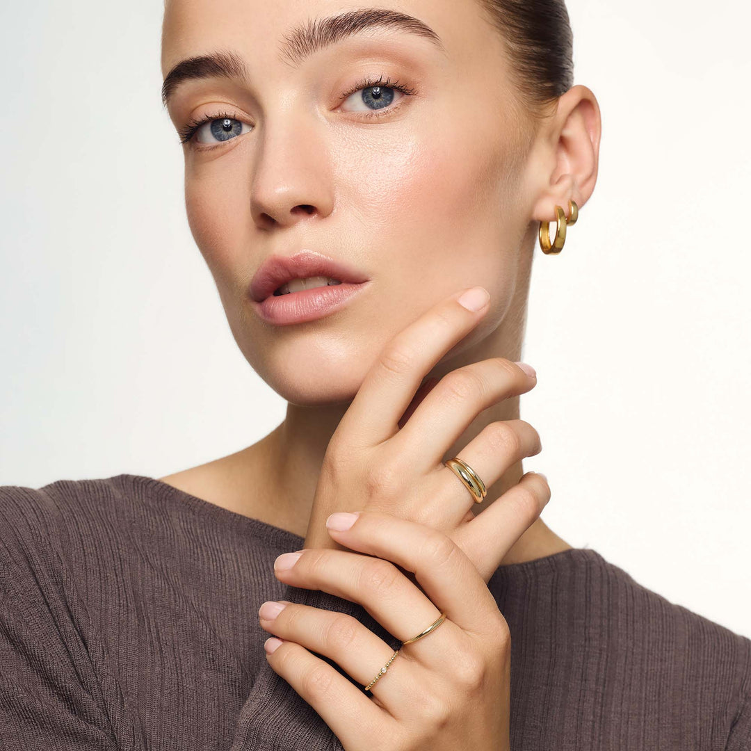 Sherilyn – Sleek Gold Huggie Earrings